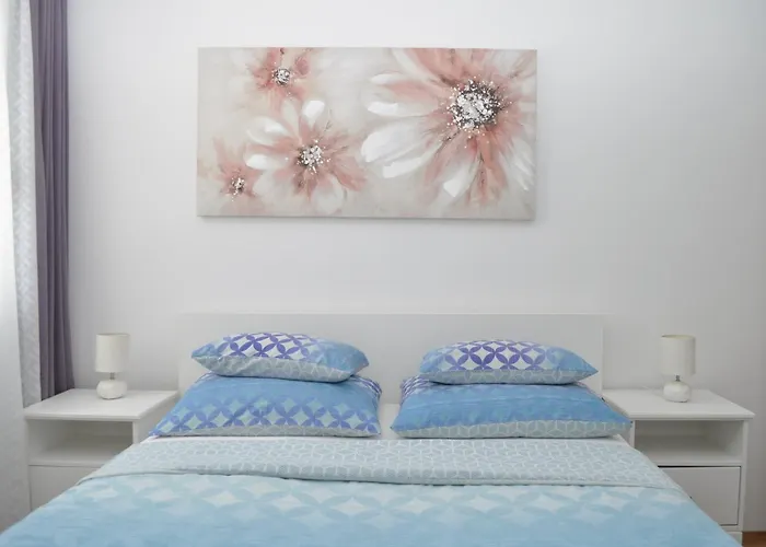 Kristijan Apartment *