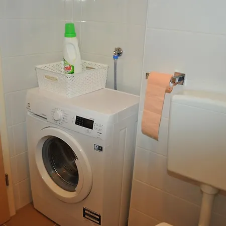 Kristijan アパート マカルスカ