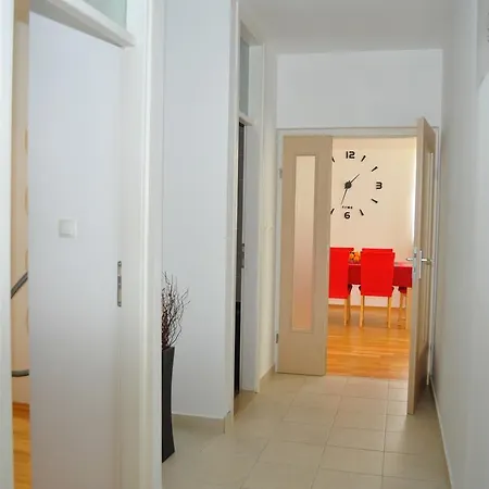 アパート Kristijan *