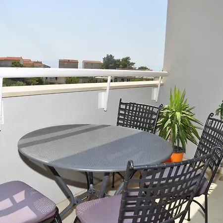 Kristijan アパート